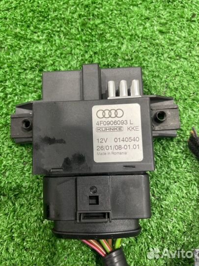 Блок управления топливным насосом Volkswagen Golf