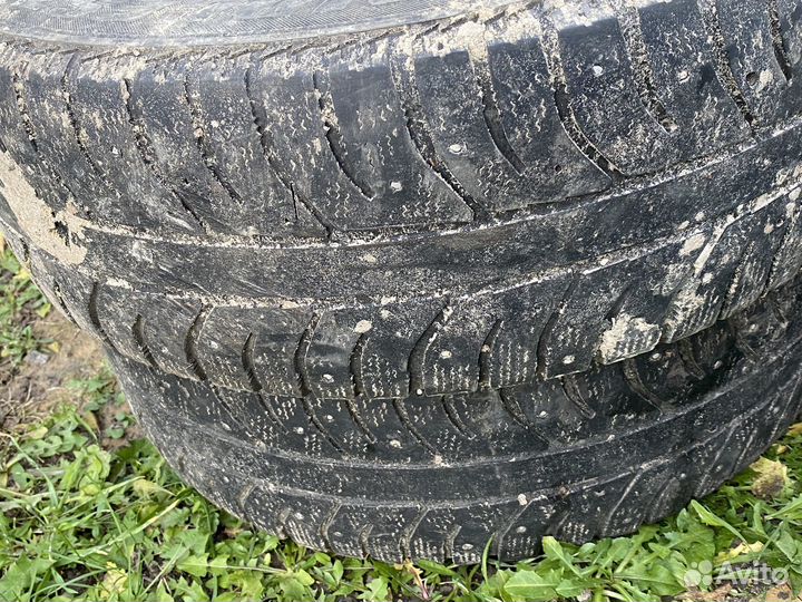 Bridgestone Ice Cruiser 7000 195/65 R15