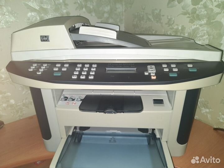 Мфу нр Laser Jet M1522 с 3 картриджами