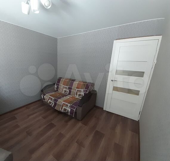 4-к. квартира, 73 м², 1/5 эт.