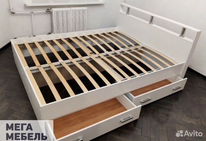 Кровать двуспальная