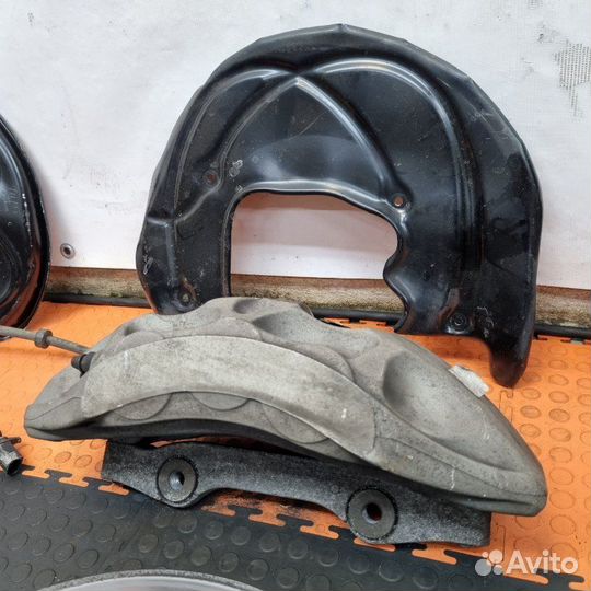 Тормозная система Audi Q8 2019