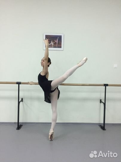 Занятия балетом и растяжкой