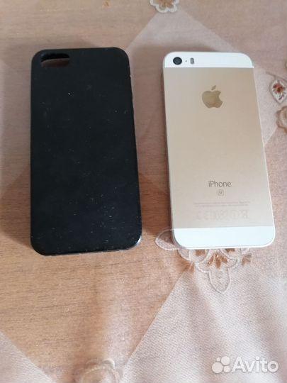 iPhone SE, 64 ГБ
