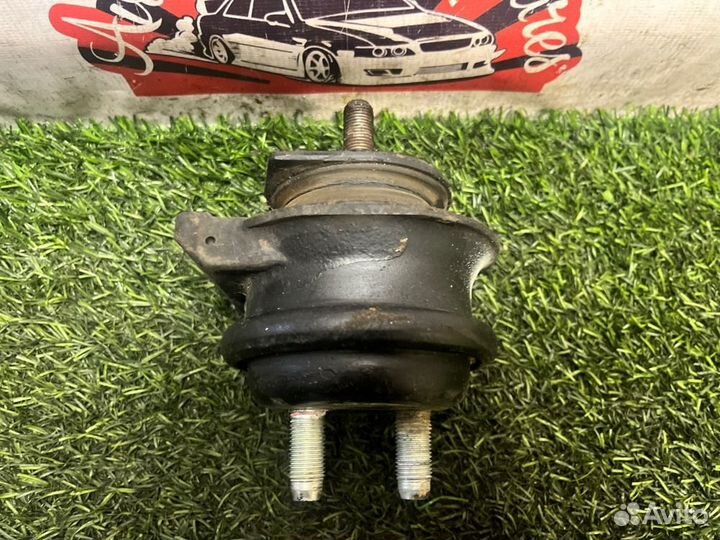 Подушка двс Toyota Altezza GXE10 1G-FE beams 1999