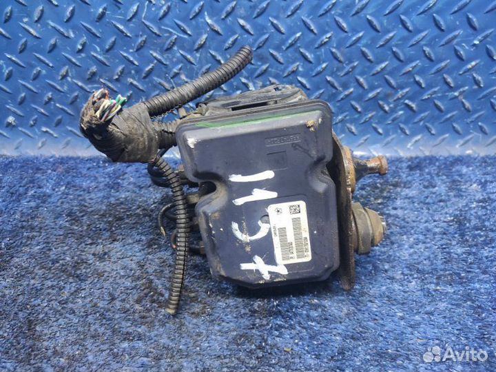 Блок abs Jeep Grand Cherokee 4