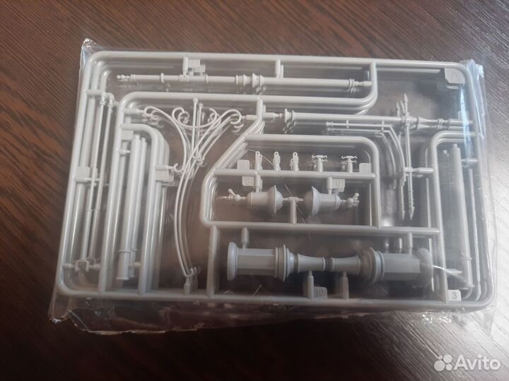 MiniArt 35523 Опоры и уличные фонари