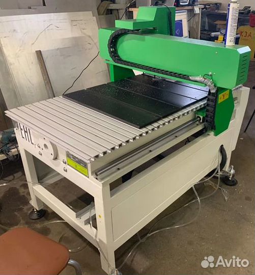 Фрезерный станок с чпу