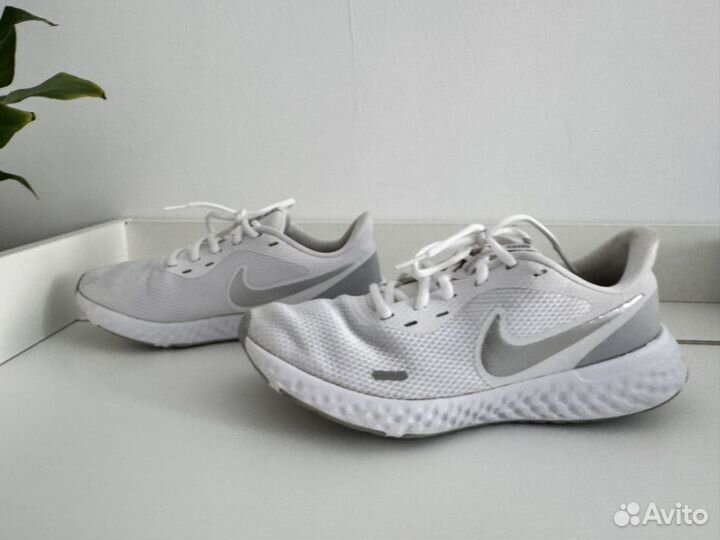 Кроссовки nike