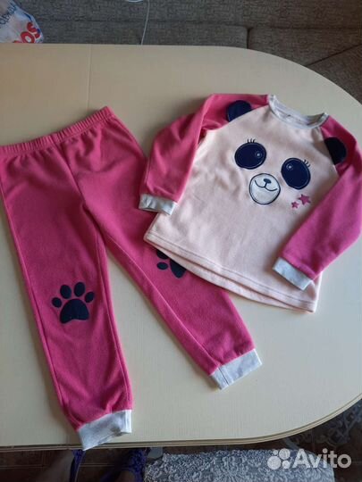 Одежда для девочки 104/110 Пакетом