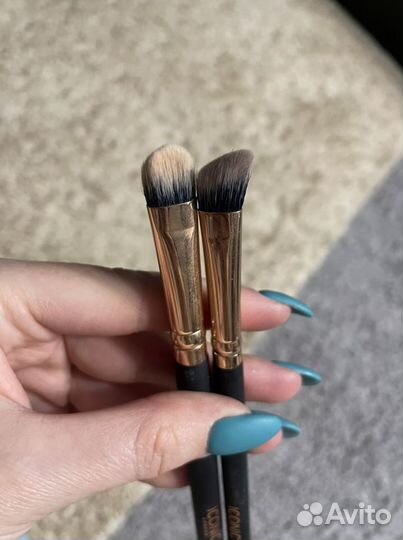 Кисти iconic London 2 шт