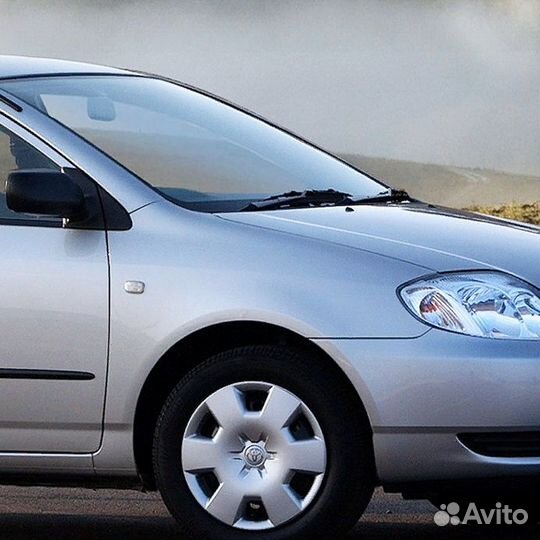 Крыло переднее правое в цвет Toyota Corolla E120