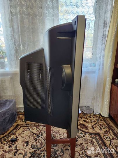 Телевизор daewoo KR2930-MT