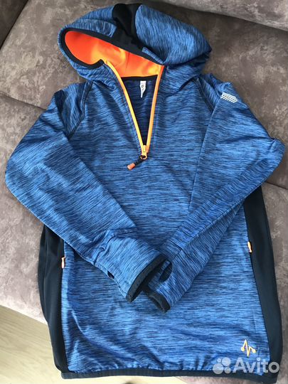 Толстовка для мальчика р.140