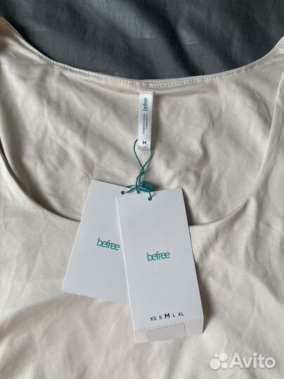 Топ befree