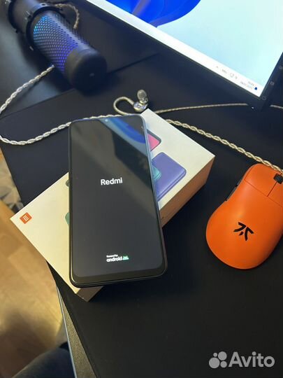 Xiaomi Redmi 9, 3/32 ГБ