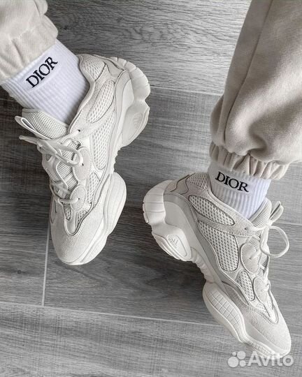 Adidas Yeezy Boost 500