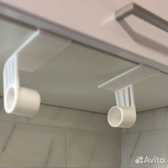 Держатель для бумажных полотенец