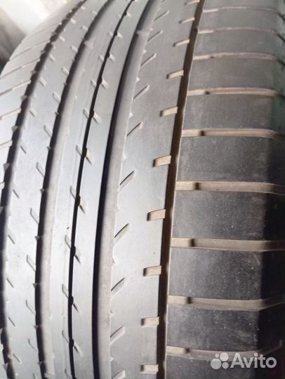 Goodyear Eagle F1 Asymmetric SUV 295/40 R22