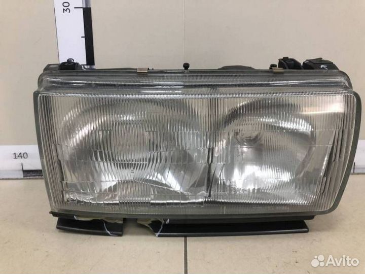 Фара правая Toyota Land Cruiser J80 1990-1998