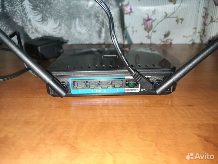 WiFi роутер D-LInk DIR-620 2,4 Ггц