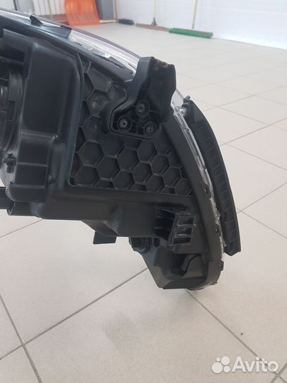 Фара Hyundai Solaris 2