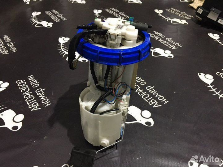 Топливный насос Toyota Auris E150 1.6 1ZR-FE 2008