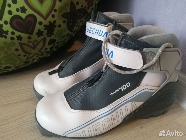 Лыжные ботинки