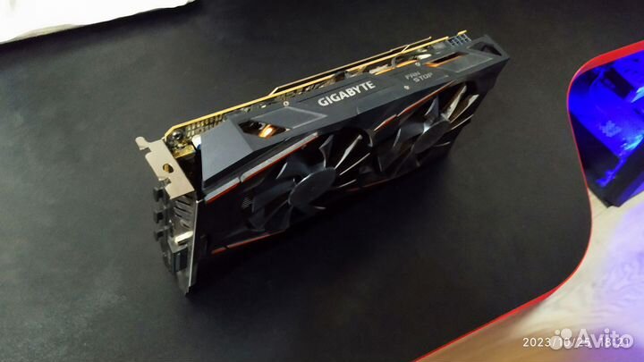 Видеокарта gigabyte rx580 4gb