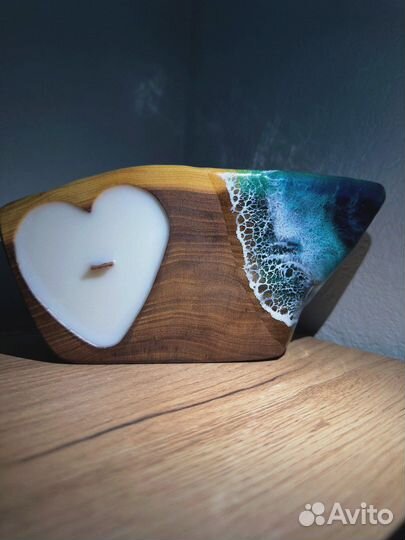 Свеча в дереве