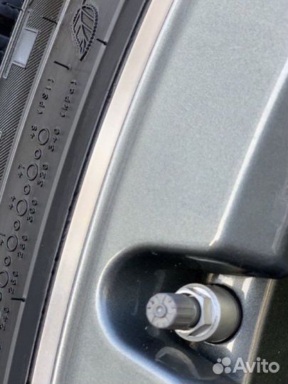 Комплект зима R21 Mercedes GLS GLE 2022