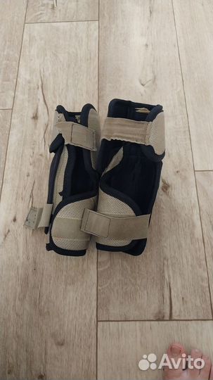 Налокотники хоккейные