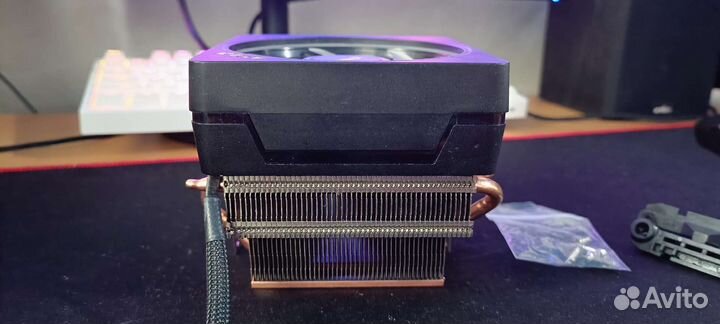 Кулер AMD wraith prism
