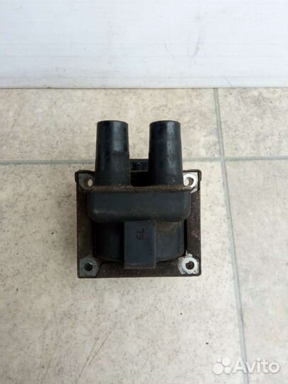 Катушка зажигания Renault Laguna 1 7700850999