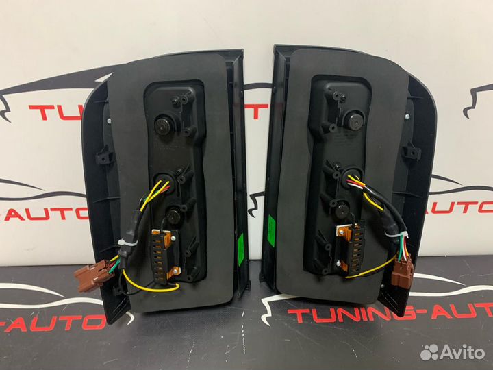 Стопы Nissan Patrol Y61 97-02 LED