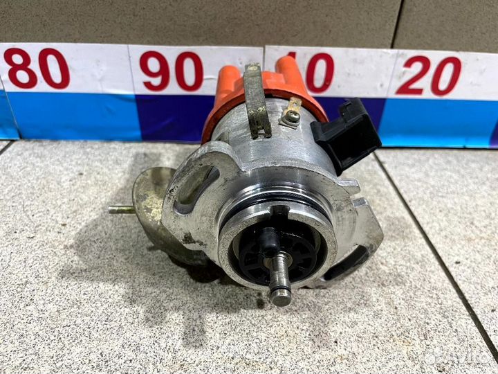 Распределитель зажигания VW Golf II