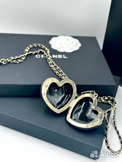 Серьги Chanel