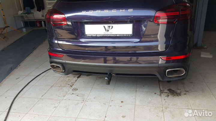 Фаркоп оригинал Porsche Cayenne 958