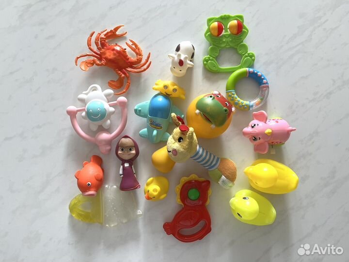Игрушки погремушки пакетом 17 шт