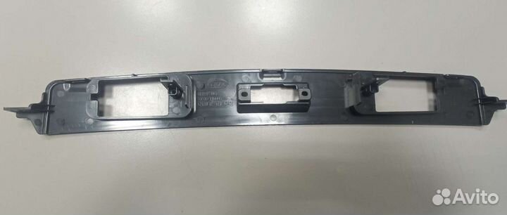 Накладка двери багажника для Hyundai Creta