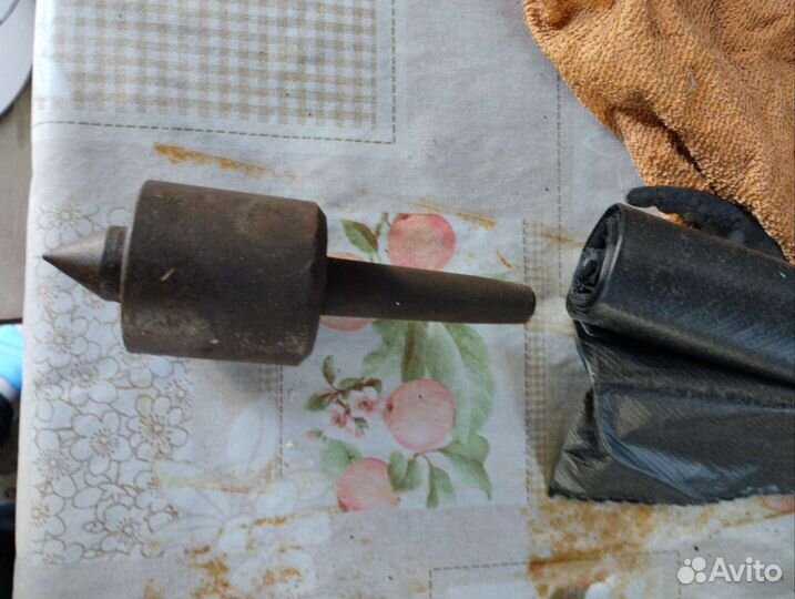 Токарный вращающийся центр