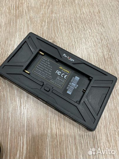 Накамерный монитор Portkeys P6