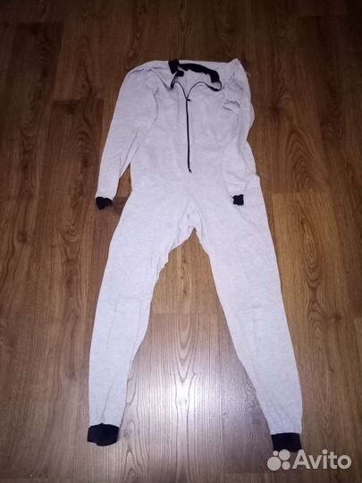 Хоккейные гамаши, комбинезон