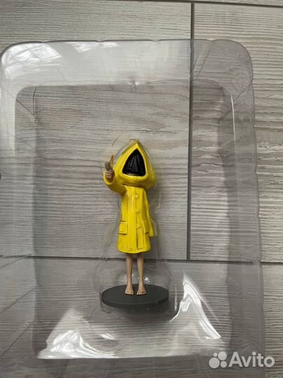 Коллекционная фигурка Little NightMares