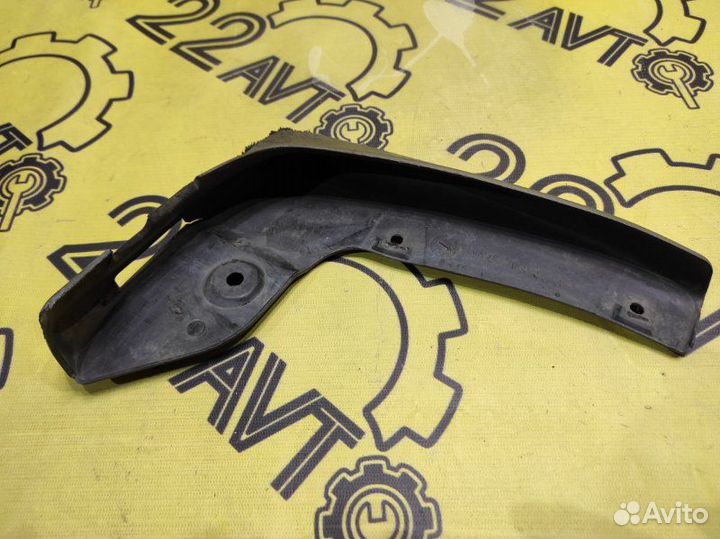 Брызговик задний левый Subaru Legacy BLE EZ30D