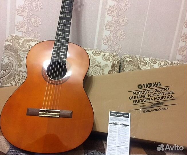 Гитара Ямаха