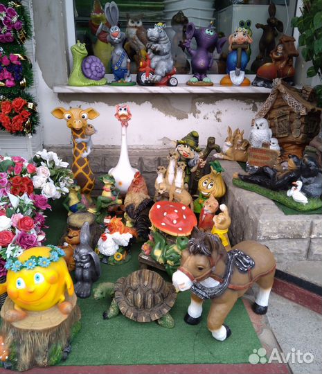 Фигурки для сада из полистоуна