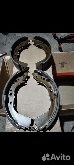 Тормозные колодки toyota land cruiser 80