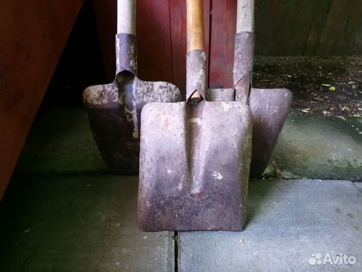 Лопата совковая