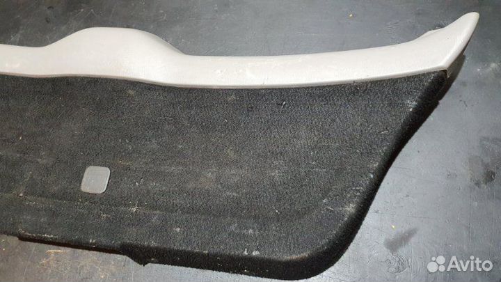 Обшивка крышки багажника Subaru Impreza Wrx GG